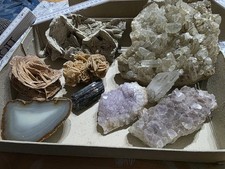 Bergkristall und andere Minerallien,Größen dem Meter Entnehmen,ganzes Lot.