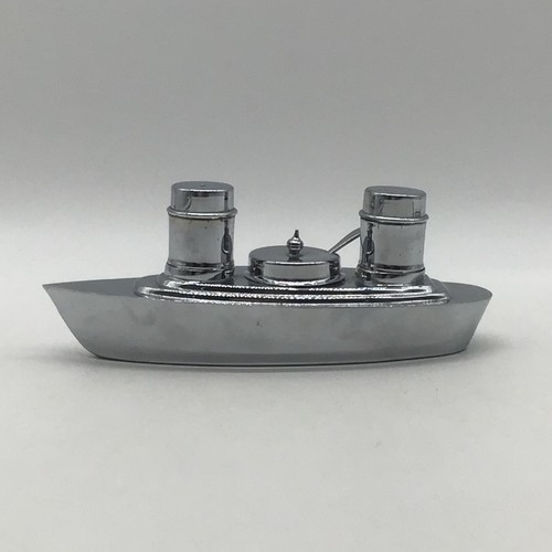 Vintage chrom schiff - schiff, kruzifix
