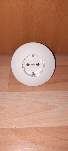 Steckdose rund retro design - steckdose,