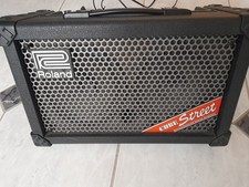 Roland Cube Street