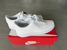 Nike Sneaker "Court Vision