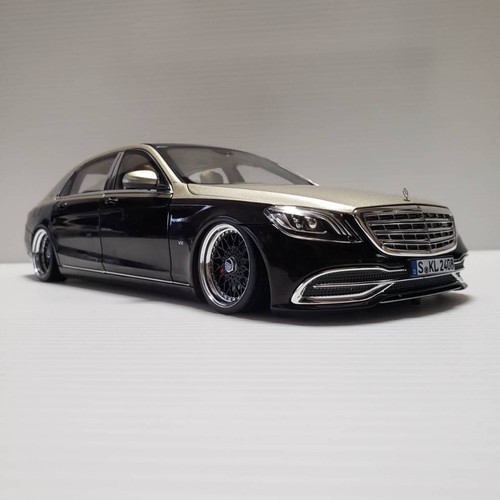 Mercedes benz maybach - 1/18,