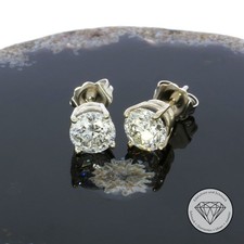 Wert 13.650,- Feine Solitär