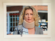 Maria Furtwängler handsigniertes Autogramm auf einem Foto (15,2 x 20,3 cm)  