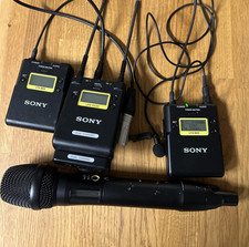Sony Drahtloses Dual-Channel Mikrofonsystem, 638 - 694 MHz Mit Handmikrofon