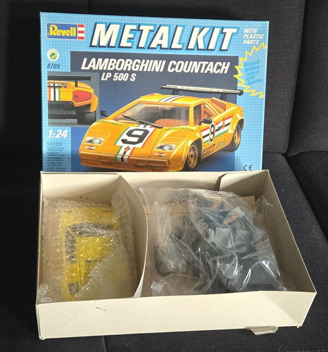 Revell metallkit 24 - revell, 1:24
