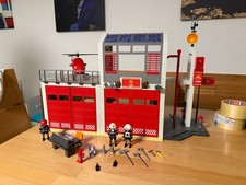 PLAYMOBIL City Action 9462 Große Feuerwache mit Soundeffekten