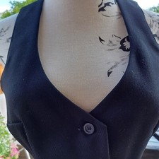 Neues Trachten-mieder von Weyrer Tirol   . 36 in schwarz 		