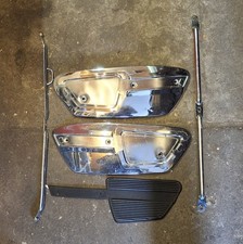 Motobecane 125 Tankverkleidung links und rechts Knieschutz links und 2 Leisten