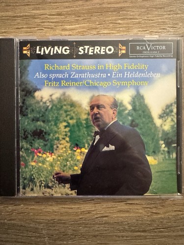 Living stereo richard - living,