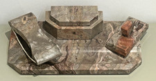Schreibtischset aus Marmor mit Tintenfässchen