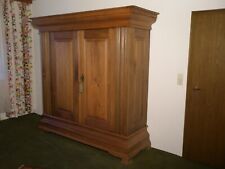 Frankfurter Wellenschrank