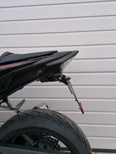 kurzer Kennzeichenhalter EVO