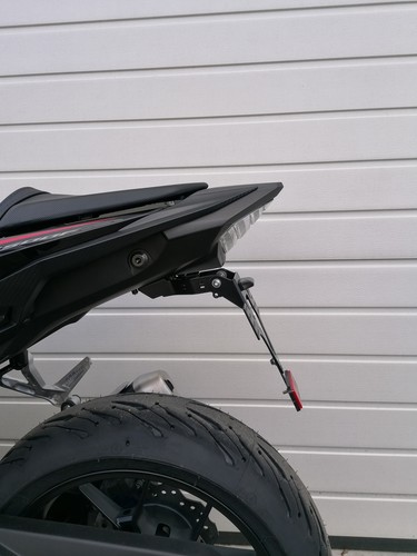 Kurzer kennzeichenhalter evo - kurzer,