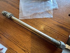 Vordere Wafergewichtsbolzen