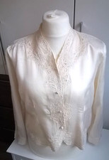 Damen edle Bluse Langarm creme