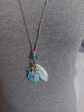 Lange Kette Mit Feder Und Peace Zeichen