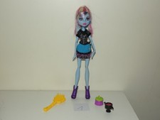 Monster High Puppe Abbey Bominable Nr.1