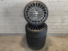 Satz Alufelgen mit Sommerreifen Hyundai 235/35ZR19 91Y