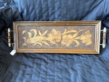 Kleines antikes Holztablett mit Henkel und sehr schönem Blumenmotiv, um 1900! 