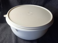Tupperware Große