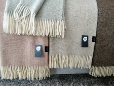 Premium Schurwolle Decke 140x200 cm-Kuschelig-Hochwertig-Warm-Weihnachtsgeschenk