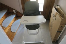 Fillikid  -  Hochstuhl  - Mica - weiß -  grau -  Faltbar