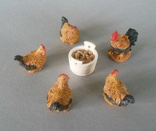 Henne Huhn 4x und 1x Hahn mit Eimer Krippenzubehör Krippentiere WAN-5 