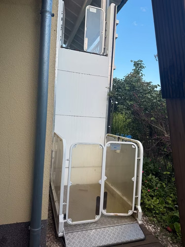 ROLLSTUHLLIFT