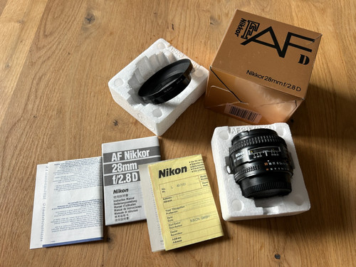 Nikon nikkor 28mm 8 - , d.