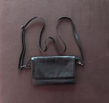 Crossbody bag Varese echt Leder schwarz Reißverschluss-und 4 Kreditkartenfächer