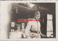 Foto, Wk2, Filmstreifen entwickeln lassen in Mendive, Frankreich 1940 (N)50978
