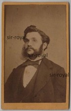 Man portrait Bart approx