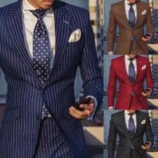 Gestreifte Männer Anzüge