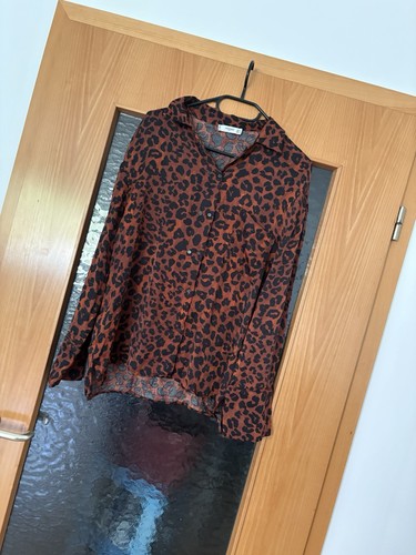 Braune bluse mit - bluse,