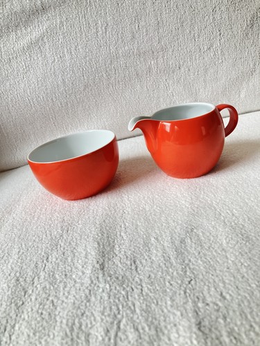 Milchkännchen pers und - pers.,