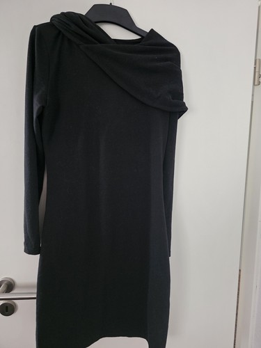 Schönes kapuzenkleid von - schönes,