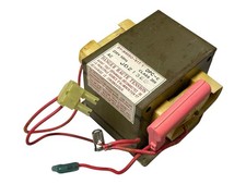 Hochspannungstransformator