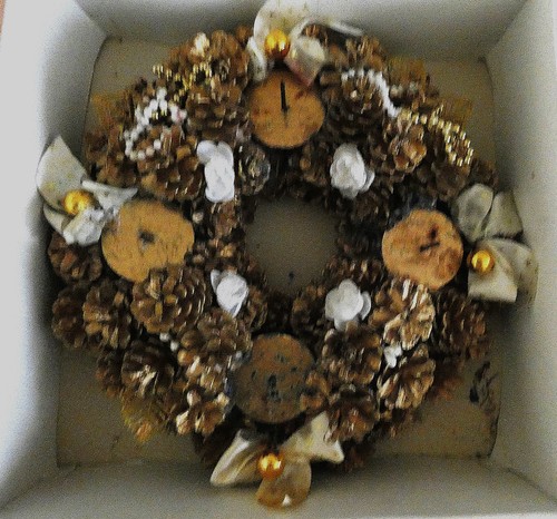 Adventskranz tannenzapfen - -,