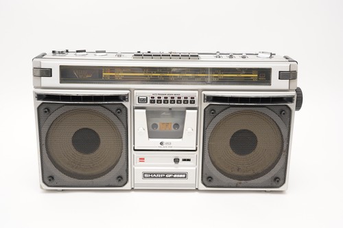 Sharp 8585 ghettoblaster - gf,