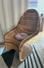 Korb / Rattan Sessel, Freischwinger im Panton Chair Stil
