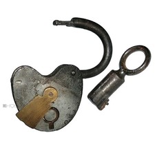 Vorhängeschloss antik alt