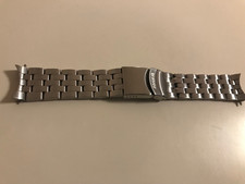 Traser Edelstahlband, original, 22 mm Anschluss, gebraucht, guter Zustand.