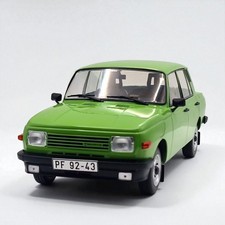 Wartburg 353 1985 grün Modellauto 1:18 MCG