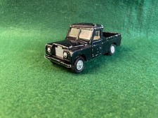 DINKY TOYS ENGLAND LAND ROVER 109 WB SCHWARZ 1:43 118
