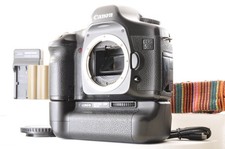 Canon EOS 5D digitale 12,8-MP-Spiegelreflexkamera mit BG-E4 *near mint* #4605