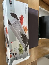 GEFU 55700 Violino Gourmet-Hobel Gemüse-Reibe - Silber/Schwarz