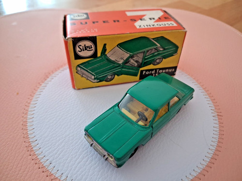 Siku 273 ford taunus 15 - taunus, m