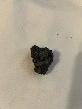 Basalt Rohstein 20 g – Naturstein – Vulkanstein – Sammlerstein – Unikat