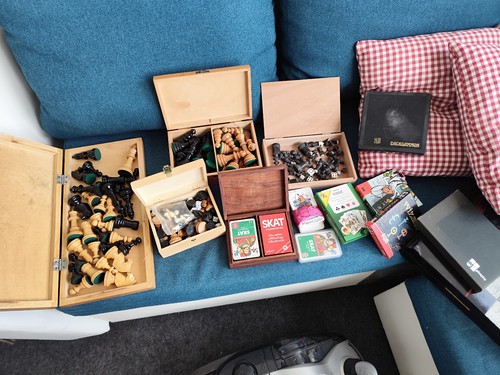 Schach backgammon uno skat - schach,